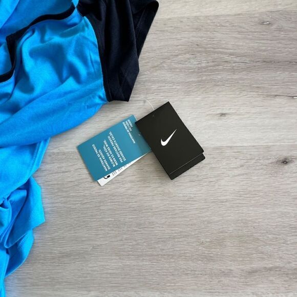 Nike Dri-Fit V-Neck Short Sleeve Tee Shirt Turquoise/Black M NWT - Picture 8 of 9